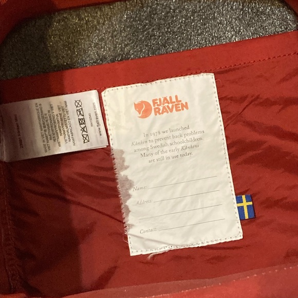 Fjallraven Kanken Classic Backpack - Picture 5 of 5